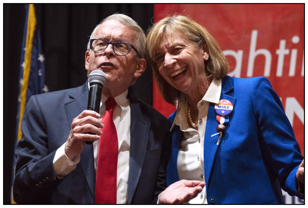 Ohio Gov. Mike DeWine and his wife Fran