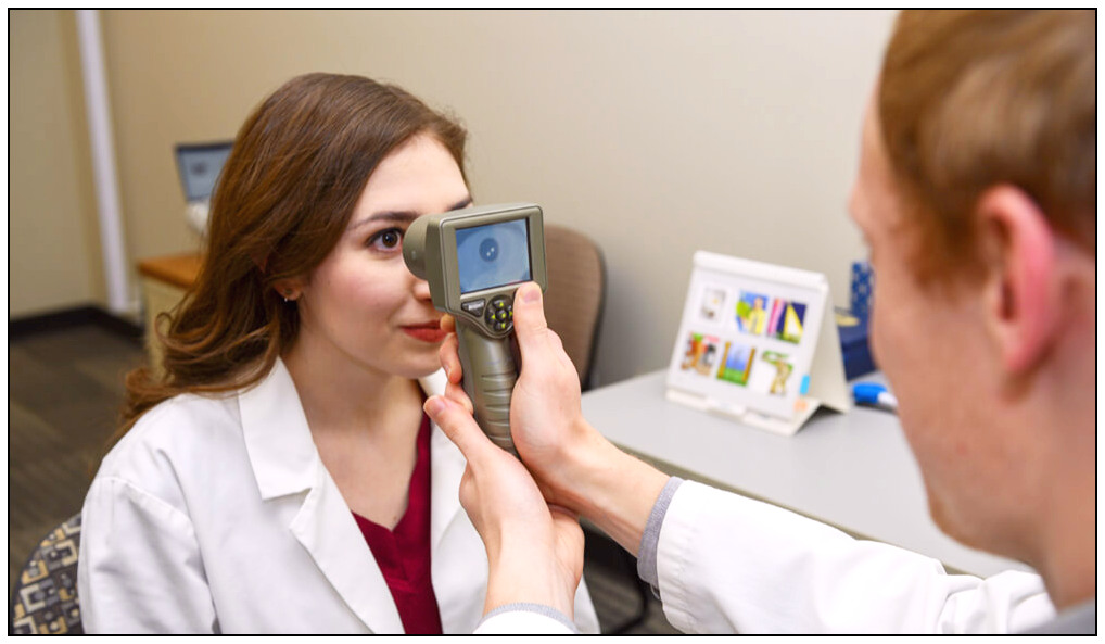 a handheld monocular pupillometer detects autism